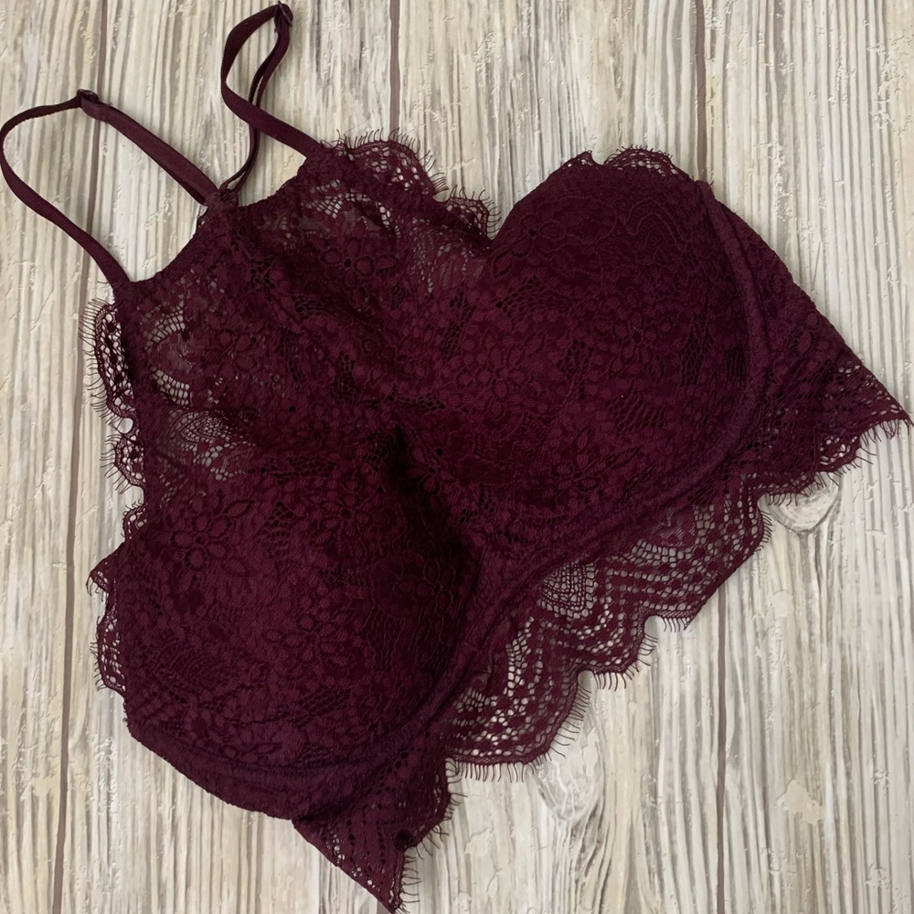 High necked lace bra